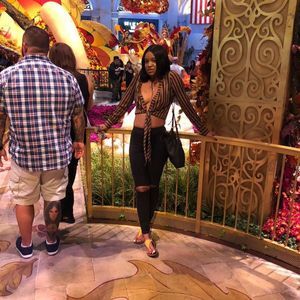 Meet your Posher, Adrienne